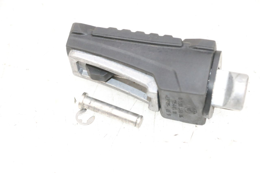 photo de REAR RIGHT FOOTREST BMW R GS 1250 (2021 - 2024) - Product overview