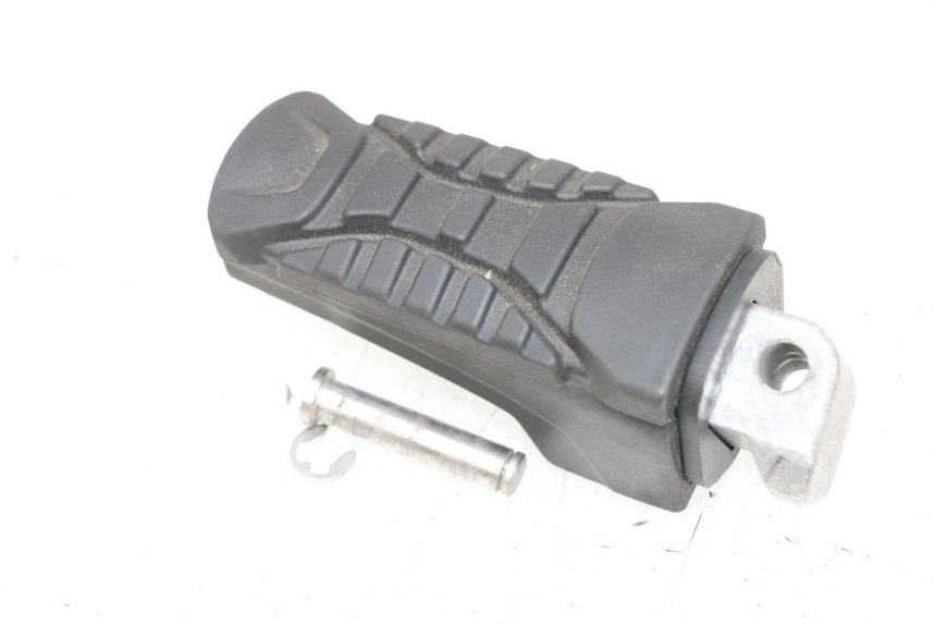 photo de REAR RIGHT FOOTREST BMW R GS 1250 (2021 - 2024) - Fixing points details
