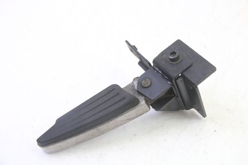 photo de REAR RIGHT FOOTREST PEUGEOT SATELIS 125 (2013 - 2018)