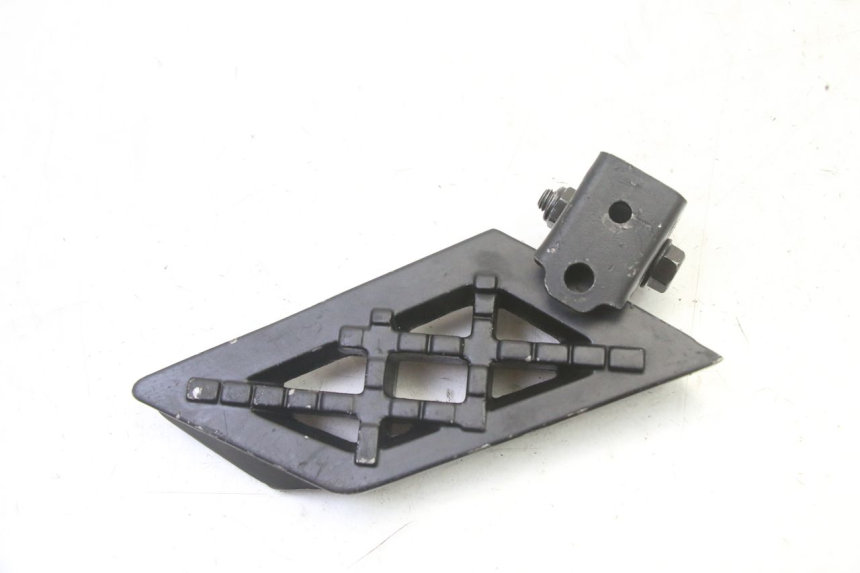 photo de REAR RIGHT FOOTREST PEUGEOT STREETZONE I 2T 50 (2018 - 2020)