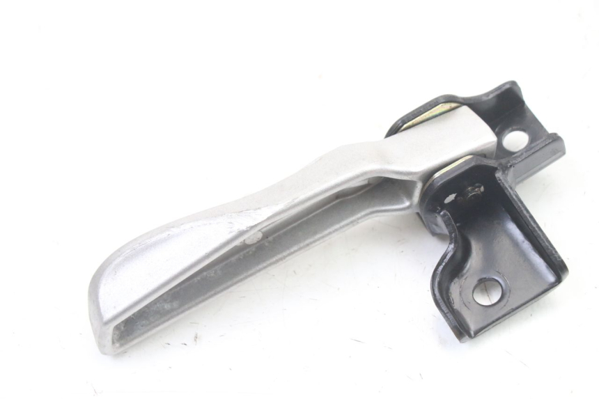 photo de REAR RIGHT FOOTREST PEUGEOT TWEET 4T 50 (2023 - 2025)