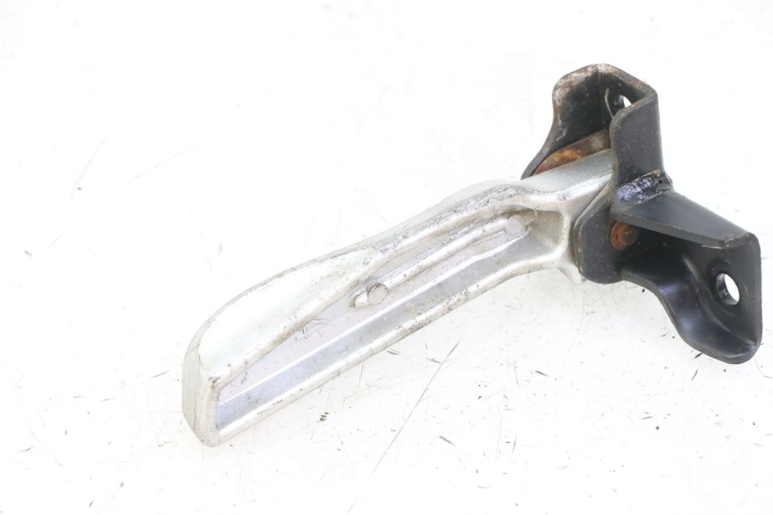 photo de REAR RIGHT FOOTREST PEUGEOT TWEET PRO CARGO 50 (2018 - 2020) - Fixing points details