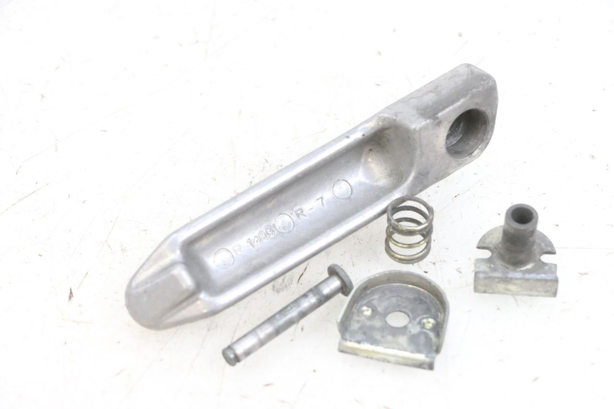 photo de REAR RIGHT FOOTREST KAWASAKI ZR 7 750 (1999 - 2001) - Component detail