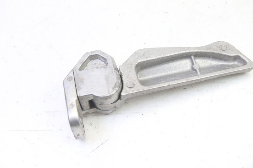 photo de REAR LEFT FOOTREST MOTRON BREEZY 4T 50 (2021 - 2025)