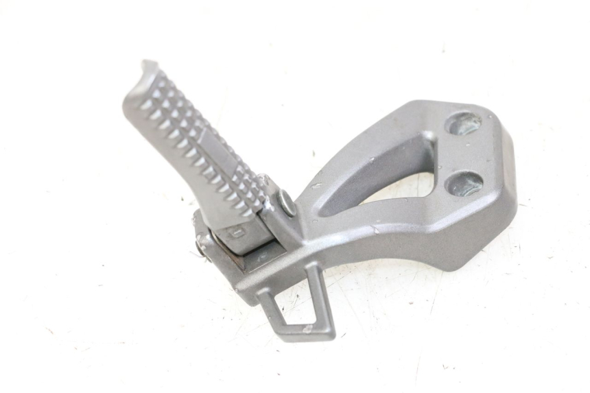 photo de REAR LEFT FOOTREST ORCAL CAVARO 4T 50 (2019 - 2023)