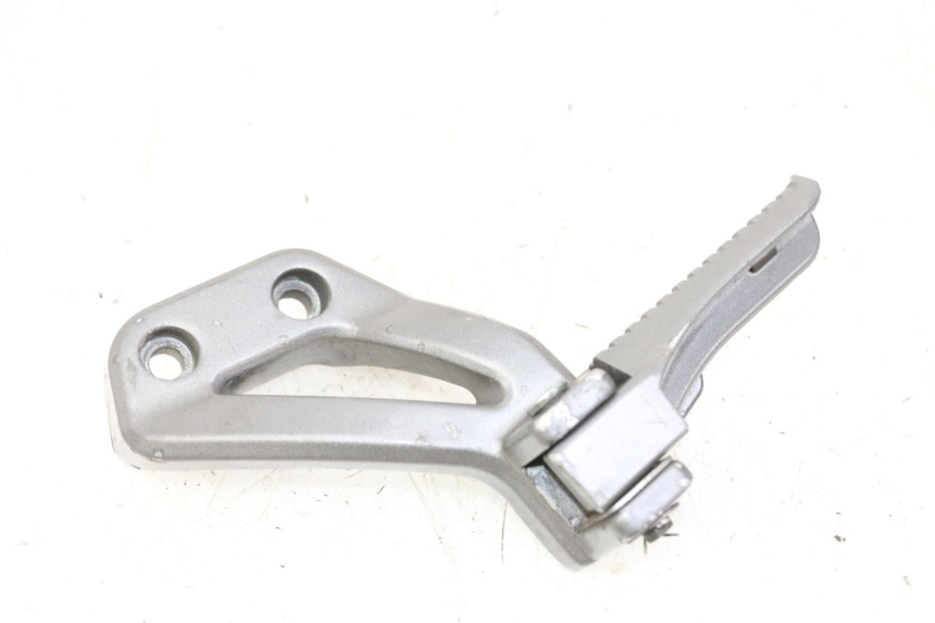 photo de REAR LEFT FOOTREST ORCAL CAVARO 4T 50 (2019 - 2023)