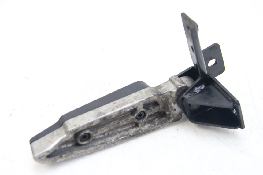 photo de LEFT REAR FOOTREST PEUGEOT CITYSTAR 125 (2011 - 2017)