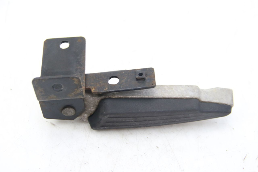 photo de LEFT REAR FOOTREST PEUGEOT CITYSTAR 50 (2013 - 2017)