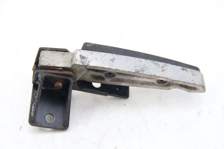 photo de LEFT REAR FOOTREST PEUGEOT CITYSTAR 50 (2013 - 2017)