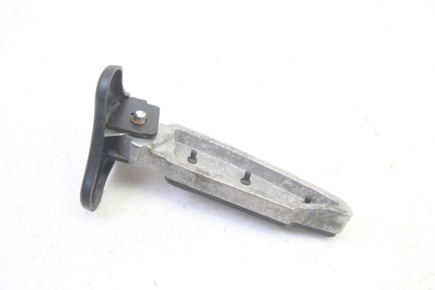 photo de LEFT REAR FOOTREST PEUGEOT DJANGO 4T 50 (2014 - 2019) - Technical close-up