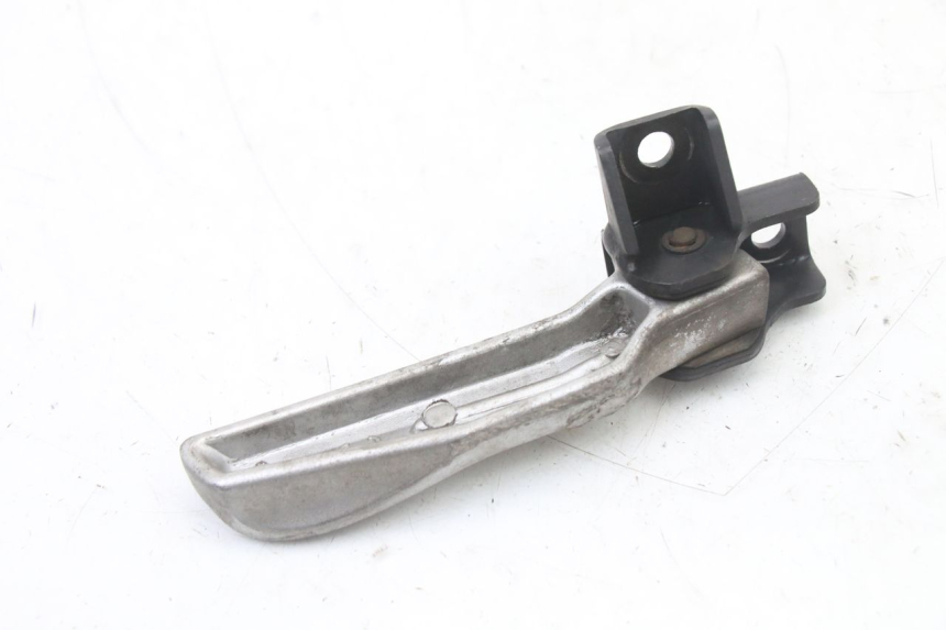 photo de REAR LEFT FOOTREST SYM FIDDLE 3 III 125 (2014 - 2020) - Alternative perspective