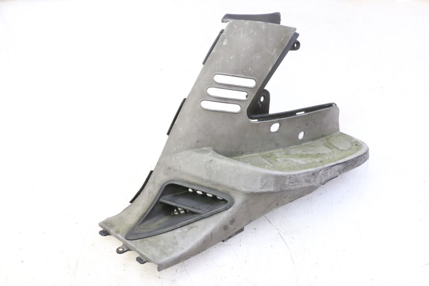 photo de REAR LEFT FOOTREST KYMCO GRAND DINK 125 (2008 - 2014)