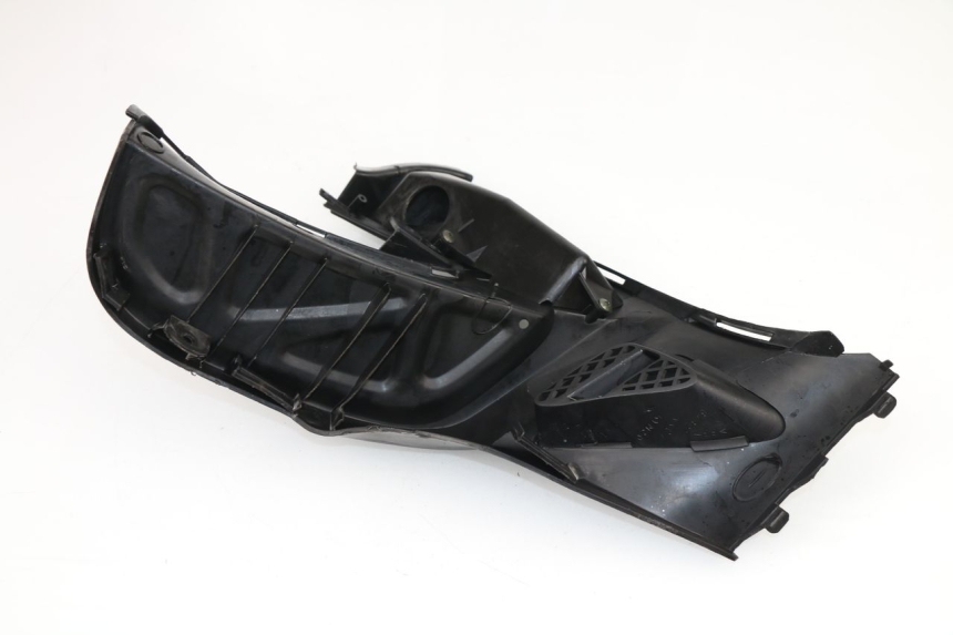 photo de REAR LEFT FOOTREST KYMCO GRAND DINK 125 (2008 - 2014)
