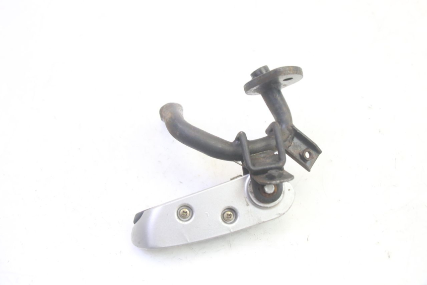 photo de REAR LEFT FOOTREST SYM GTS EVO 125 (2009 - 2013) - Surface and material condition