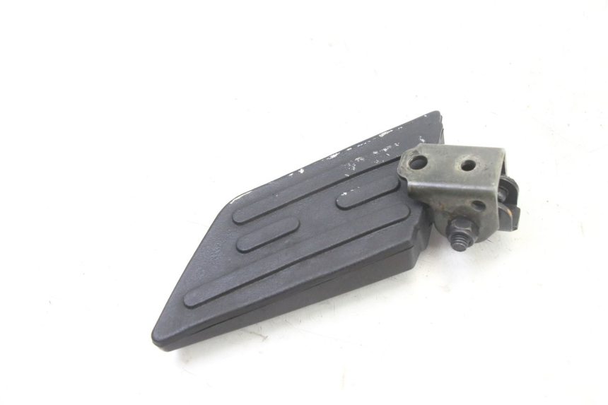 photo de LEFT REAR FOOTREST PEUGEOT KISBEE 2T 50 (2018 - 2022)