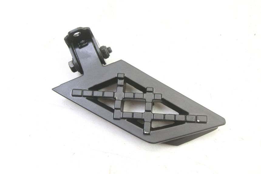 photo de LEFT REAR FOOTREST PEUGEOT KISBEE 4T 50 (2018 - 2022)
