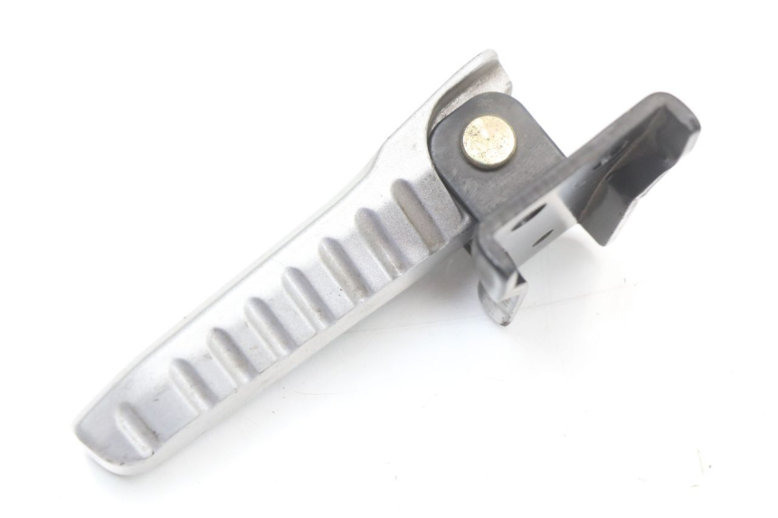 photo de REAR LEFT FOOTREST LONGJIA EASY MAX 125 (2020 - 2024)