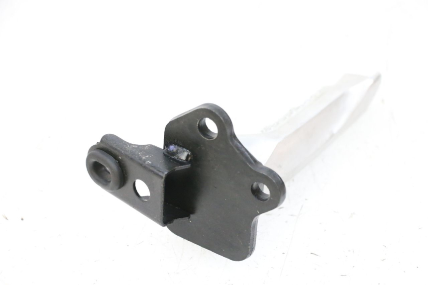 photo de REAR LEFT FOOTREST YAMAHA NEO'S CORE 1 (2022 - 2026) - Product overview