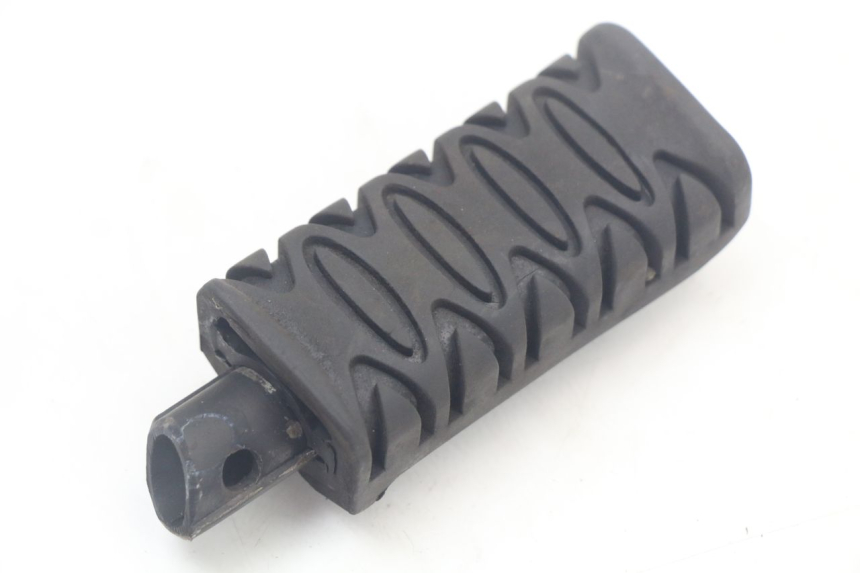 photo de REAR LEFT FOOTREST ASTOR ORCAL 125 (2015 - 2017)