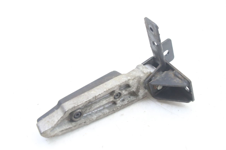 photo de REAR LEFT FOOTREST PEUGEOT SATELIS 125 (2013 - 2018)