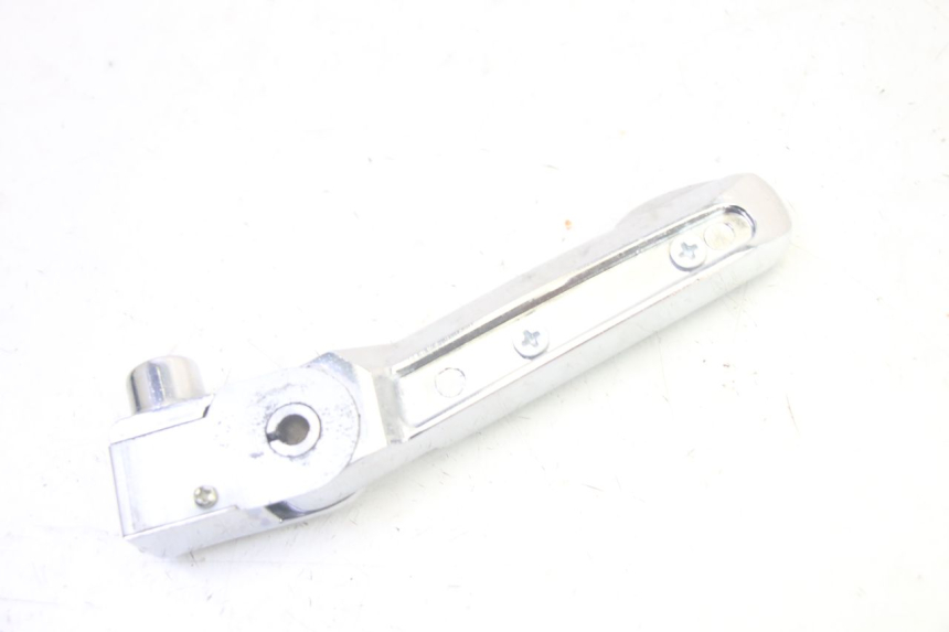 photo de REAR LEFT FOOTREST EFUN PUSA 1 - Technical close-up