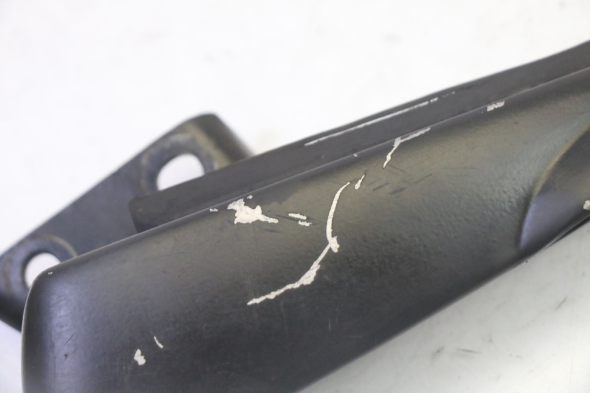 photo de REAR LEFT FOOTREST GILERA RUNNER SP 50 (2009 - 2017)