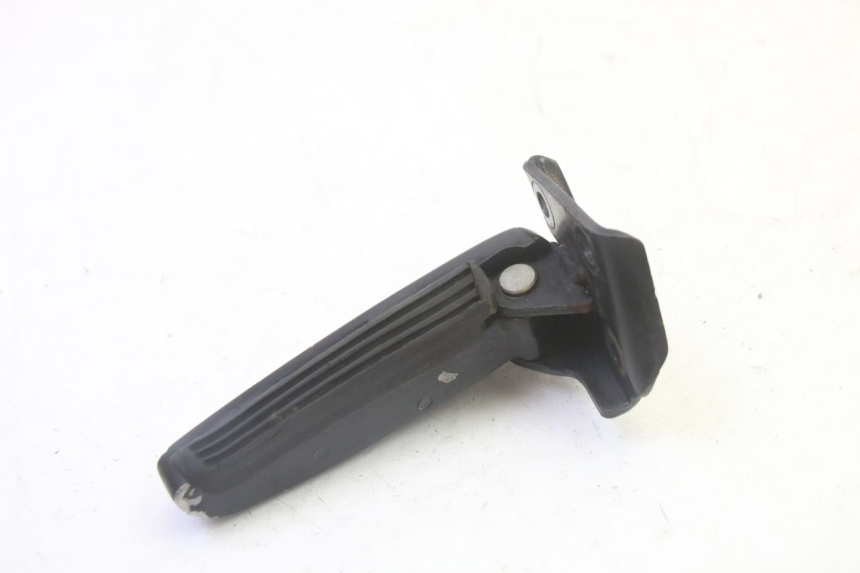 photo de REAR LEFT FOOTREST GILERA RUNNER SP 50 (2009 - 2017)