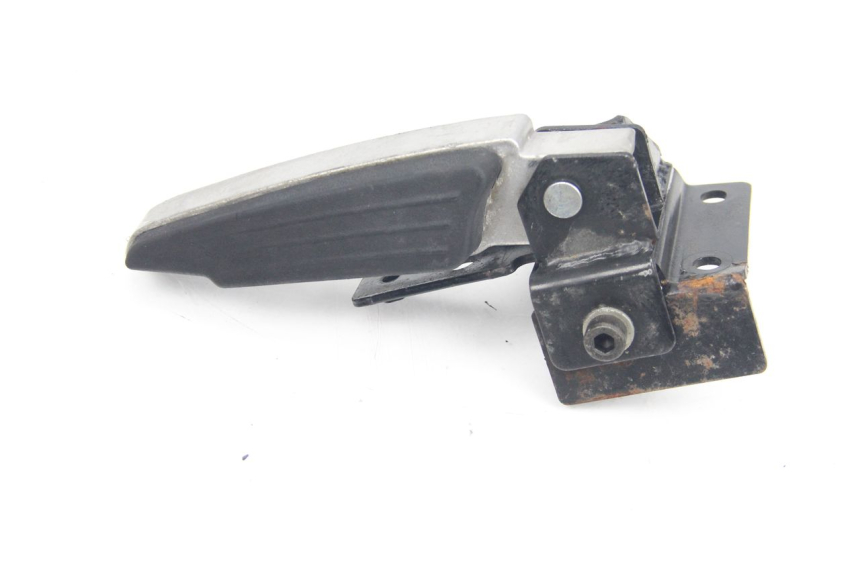 photo de REAR LEFT FOOTREST PEUGEOT SATELIS 125 (2013 - 2018)