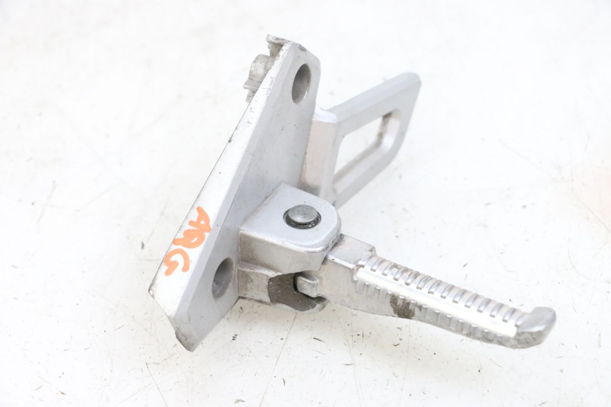 photo de REAR LEFT FOOTREST PEUGEOT SPEEDFIGHT 4 4T EFI 50 (2021 - 2025) - Main view