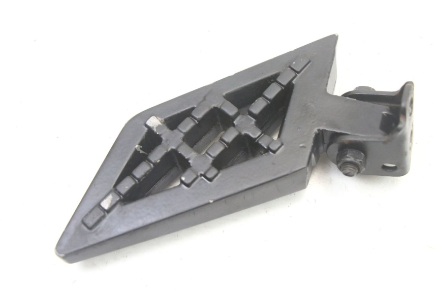 photo de REAR LEFT FOOTREST PEUGEOT STREETZONE I 2T 50 (2018 - 2020) - Component detail