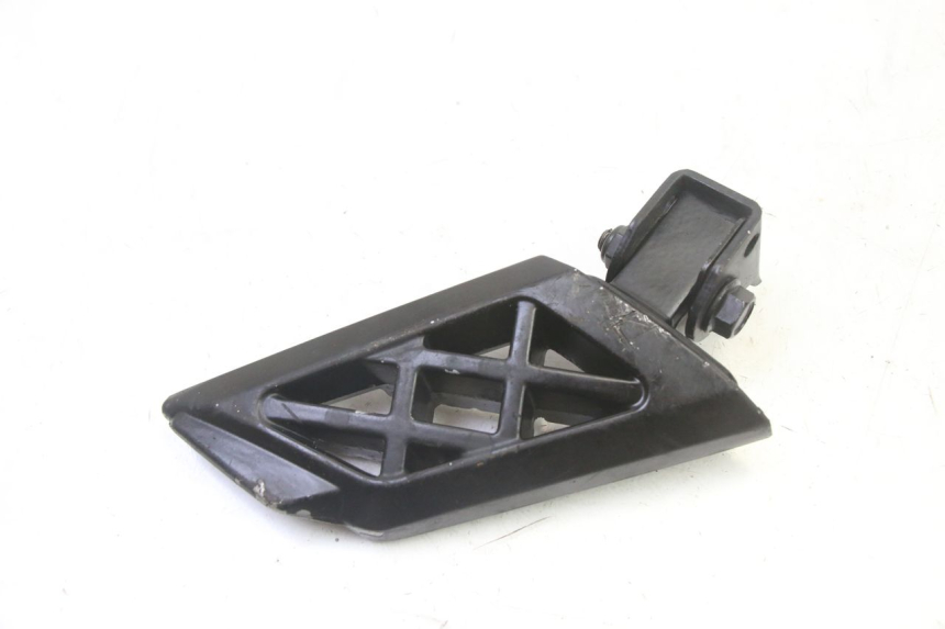 photo de REAR LEFT FOOTREST PEUGEOT STREETZONE I 2T 50 (2018 - 2020)