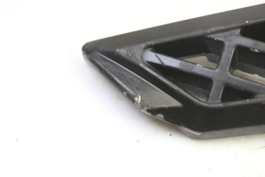 photo de REAR LEFT FOOTREST PEUGEOT STREETZONE I 2T 50 (2018 - 2020)