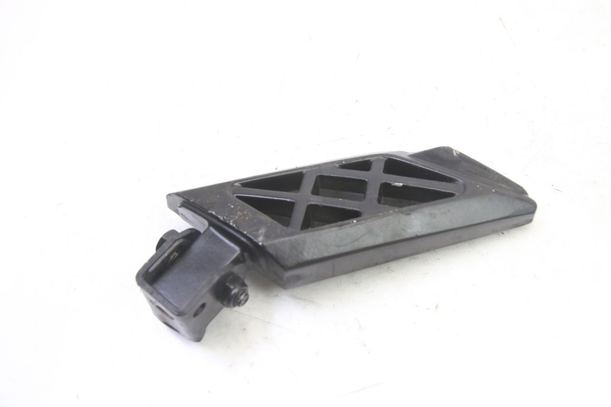 photo de REAR LEFT FOOTREST PEUGEOT STREETZONE I 2T 50 (2018 - 2020)