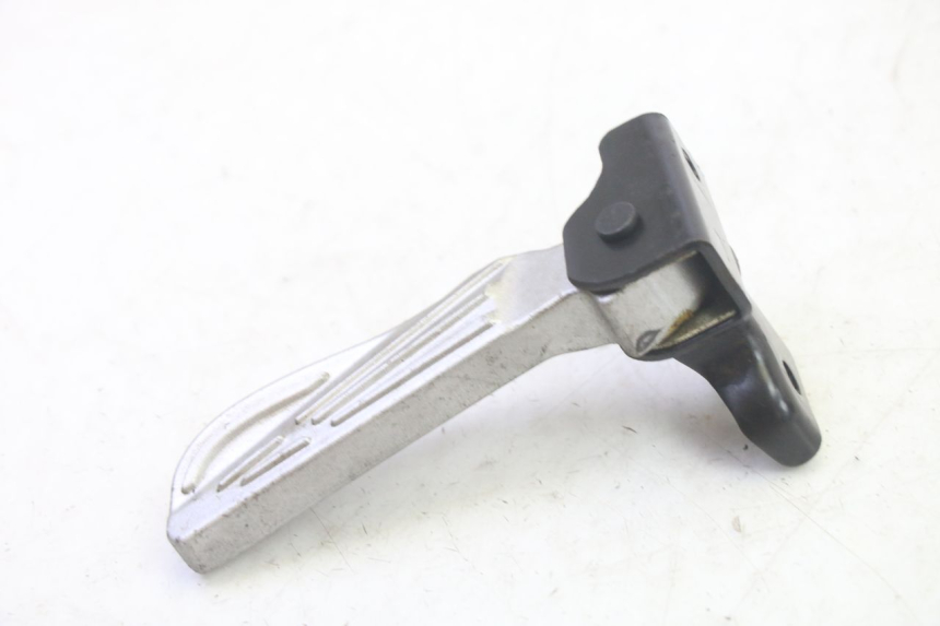 photo de REAR LEFT FOOTREST PEUGEOT TWEET PRO EFI 4T 50 (2021 - 2022)