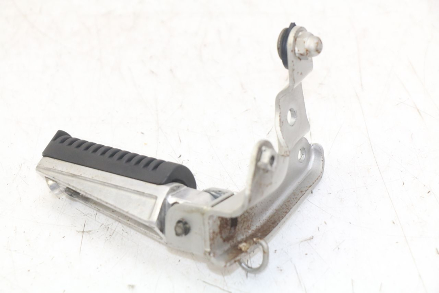 photo de REAR LEFT FOOTREST YAMAHA XP T-MAX TMAX 500 (2004 - 2007)