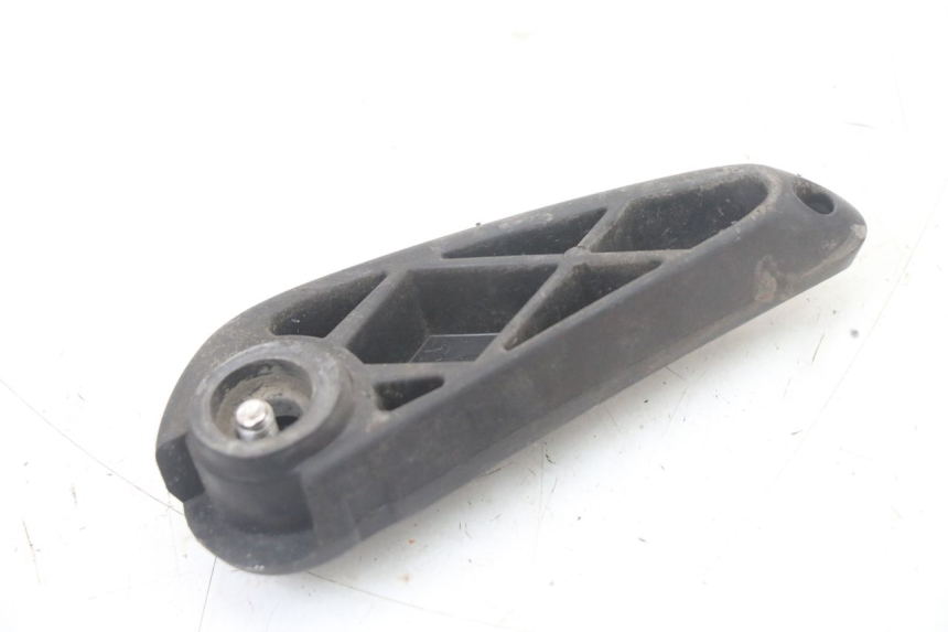 photo de REAR LEFT FOOTREST YAMAHA NEOS NEO'S 4T 50 (2008 - 2016)