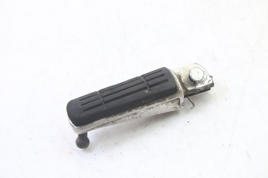 photo de FRONT RIGHT FOOTREST YAMAHA TDM ABS 900 (2002 - 2014)