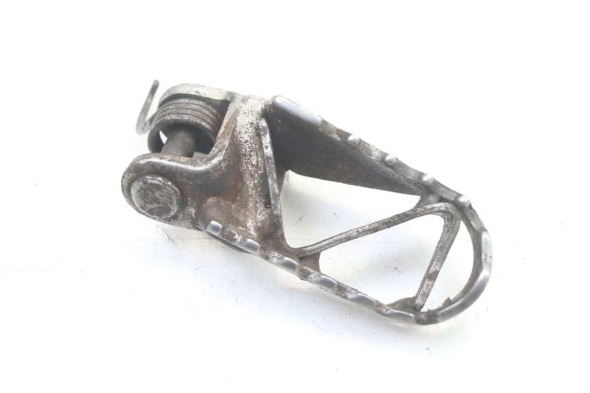 photo de FRONT LEFT FOOTREST HONDA CR 85 (2003 - 2007)