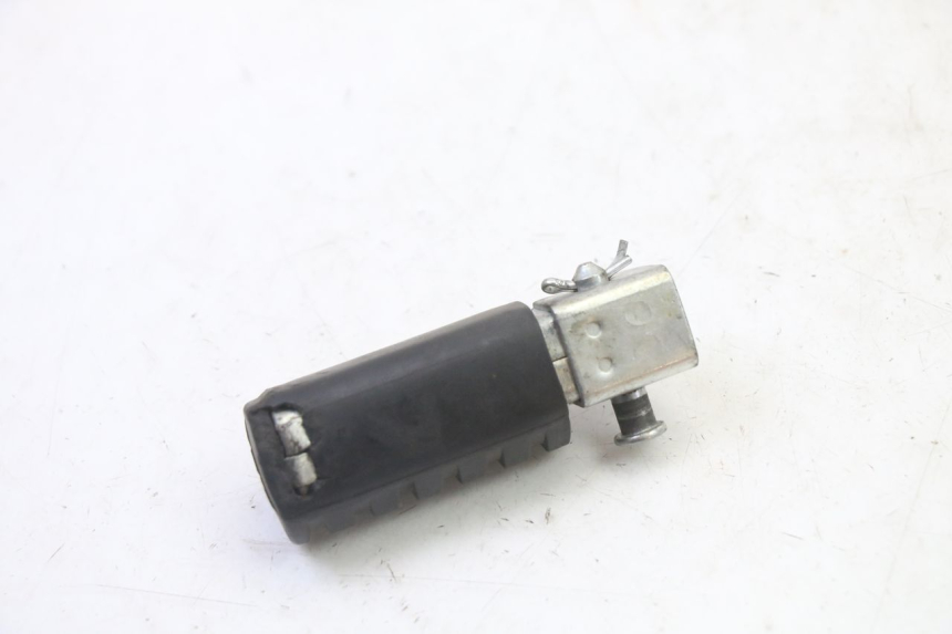 photo de FRONT LEFT FOOTREST YAMAHA PW 50 (1984 - 2020)