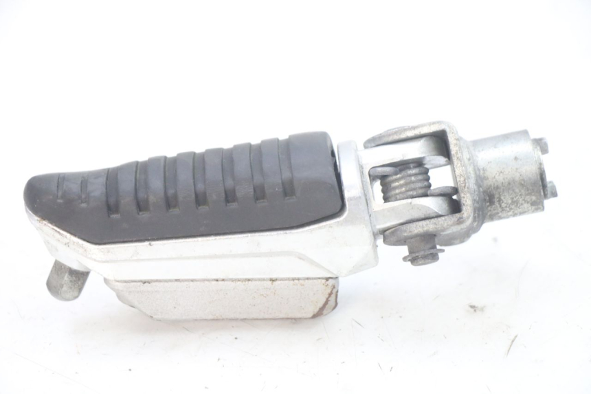photo de FRONT LEFT FOOTREST SUZUKI GSX F GSXF 650 (2007 - 2015)