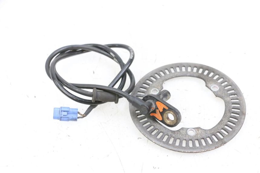 photo de FRONT ABS SENSOR SUZUKI BURGMAN 650 (2013 - 2020)