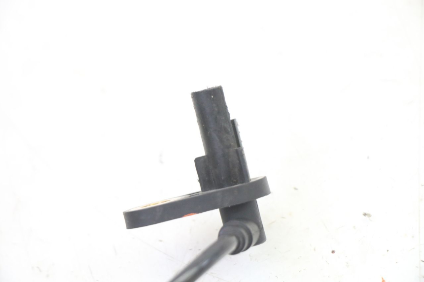photo de FRONT ABS SENSOR SUZUKI GSR 750 (2011 - 2017)