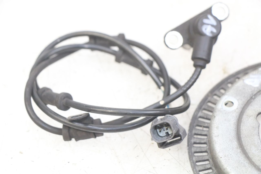 photo de FRONT ABS SENSOR HONDA FJS SILVERWING SILVER WING 400 (2009 - 2016)
