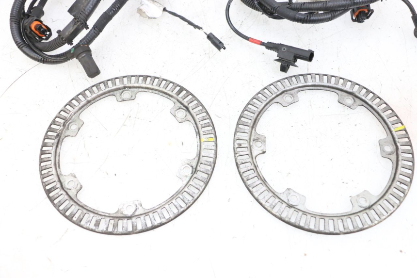 photo de FRONT ABS SENSOR PIAGGIO MP3 HPE 300 (2019 - 2026) - Component zoom