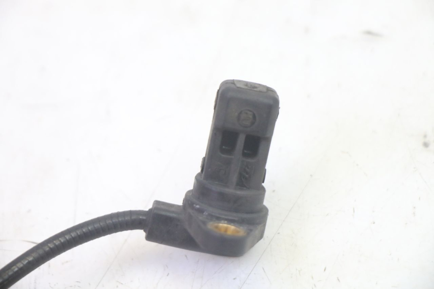 photo de FRONT ABS SENSOR PIAGGIO MP3 500 (2016 - 2018) - Additional view of the item