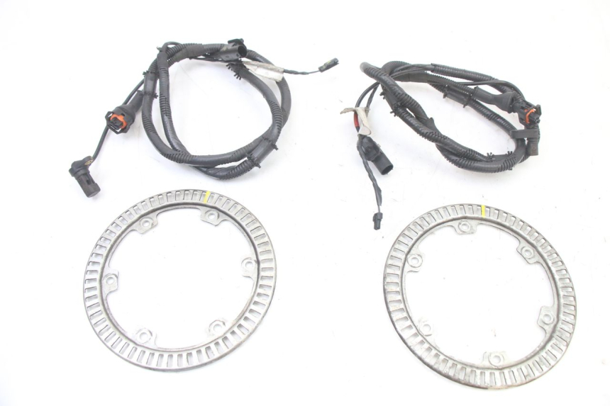 photo de FRONT ABS SENSOR PIAGGIO MP3 500 (2014 - 2016)