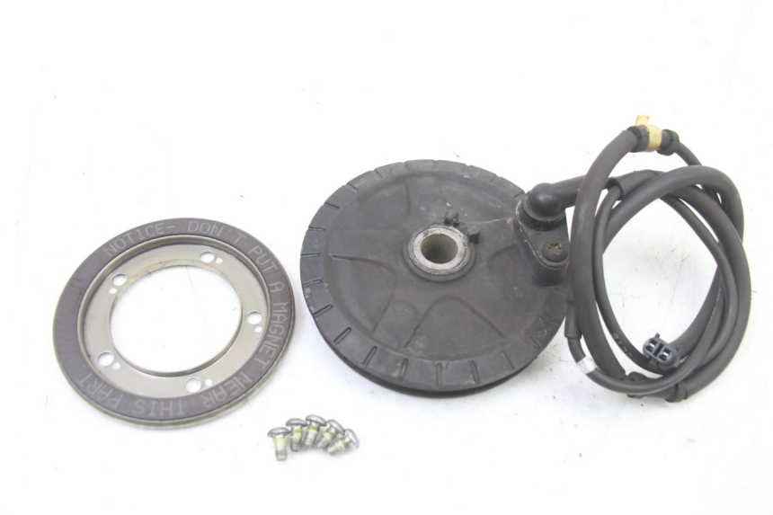 photo de FRONT ABS SENSOR YAMAHA X-MAX XMAX ABS 250 (2010 - 2014)