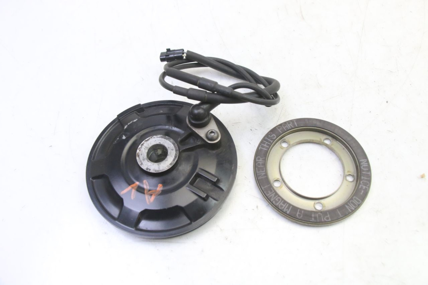 photo de FRONT ABS SENSOR YAMAHA XJ6 ABS 600 (2008 - 2016)