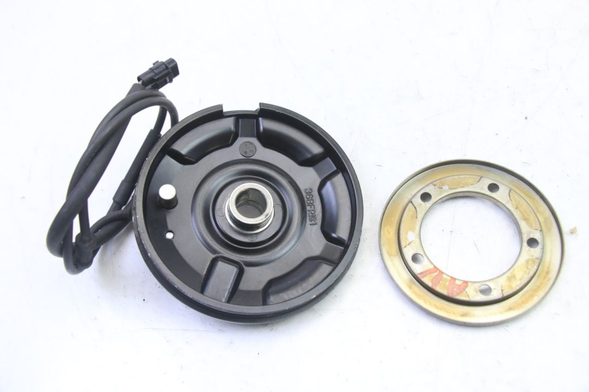 photo de FRONT ABS SENSOR YAMAHA XJ6 ABS 600 (2008 - 2016)