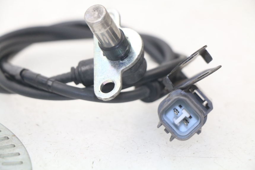 photo de FRONT ABS SENSOR KAWASAKI Z ABS 750 (2007 - 2013) - Zoom on usage condition